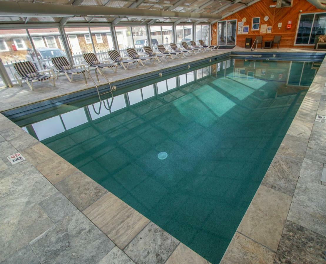 Cape Winds Resort ハイアニス エクステリア 写真