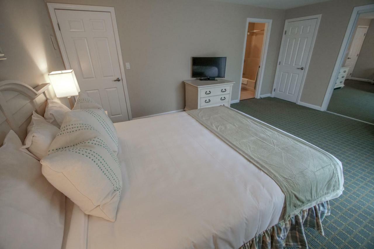 Cape Winds Resort ハイアニス エクステリア 写真