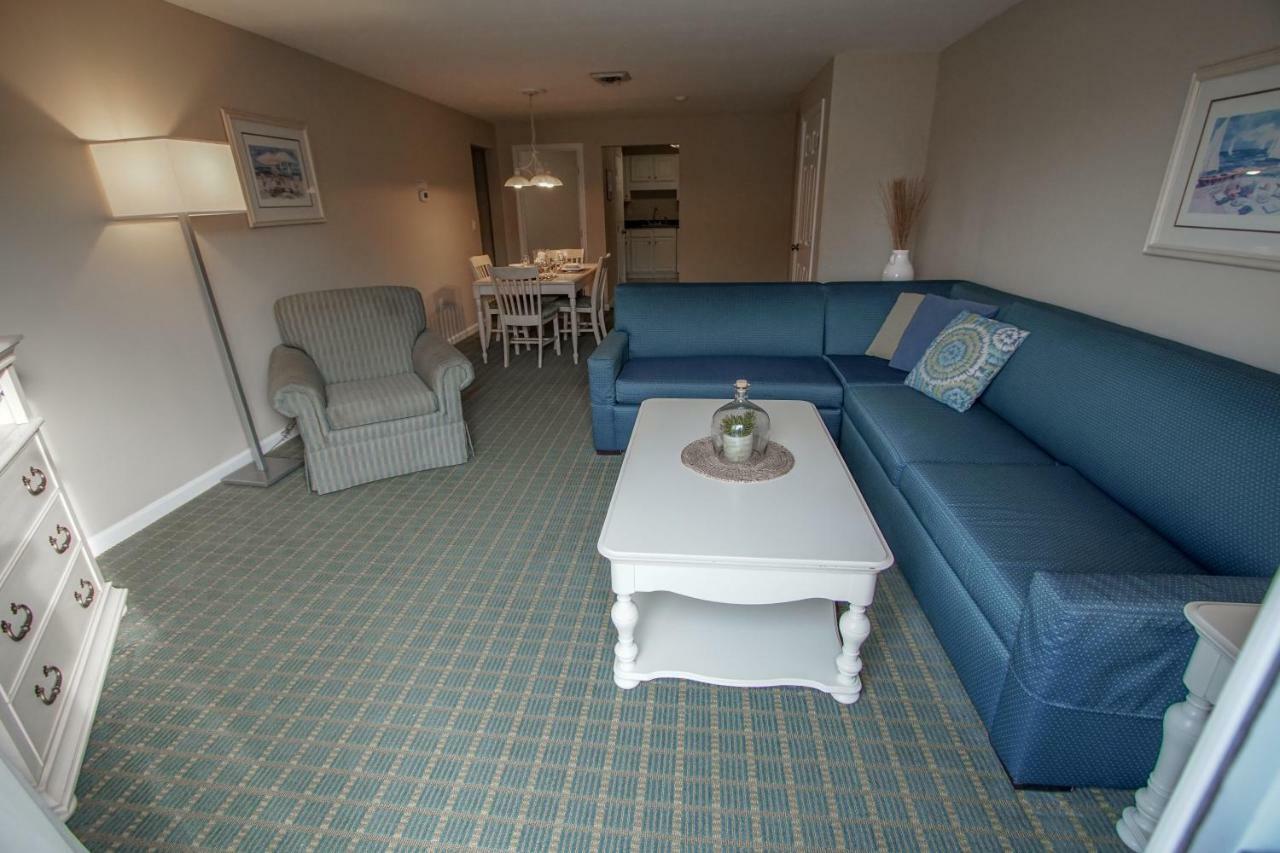 Cape Winds Resort ハイアニス エクステリア 写真