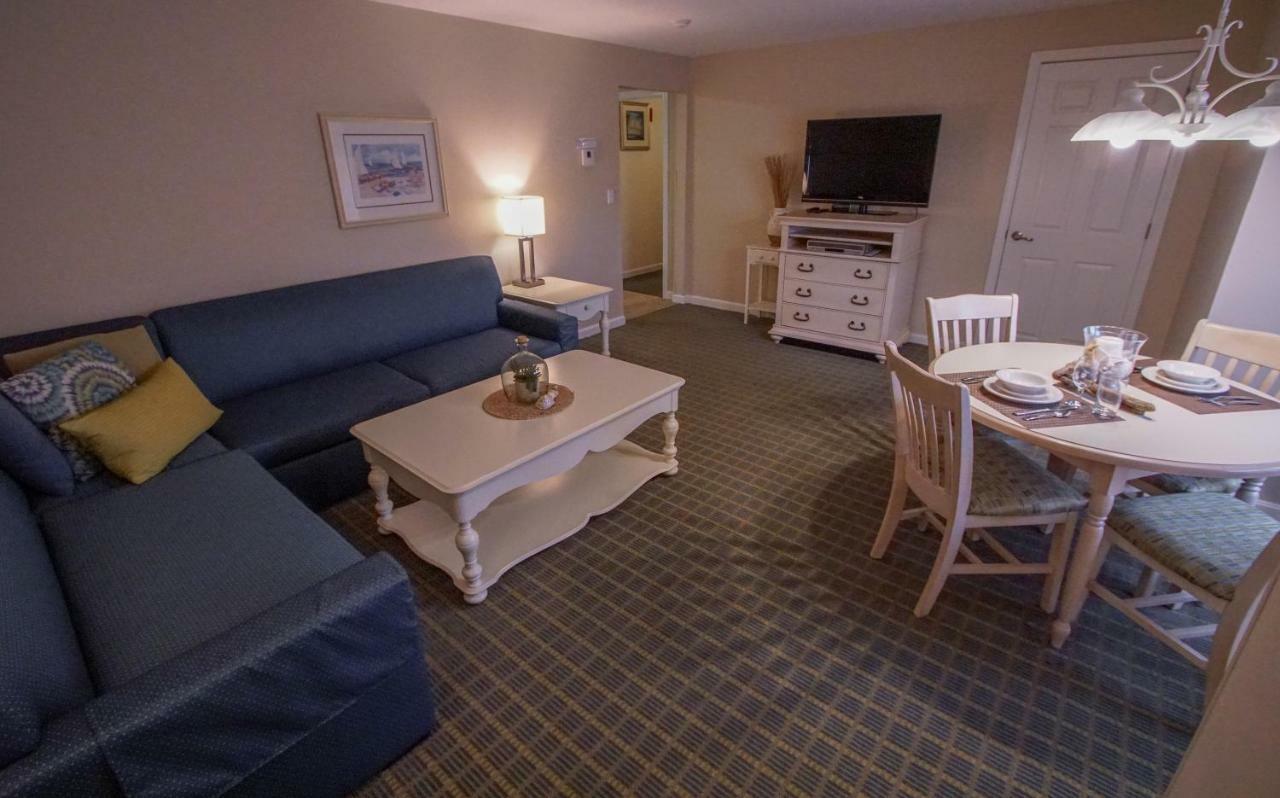 Cape Winds Resort ハイアニス エクステリア 写真