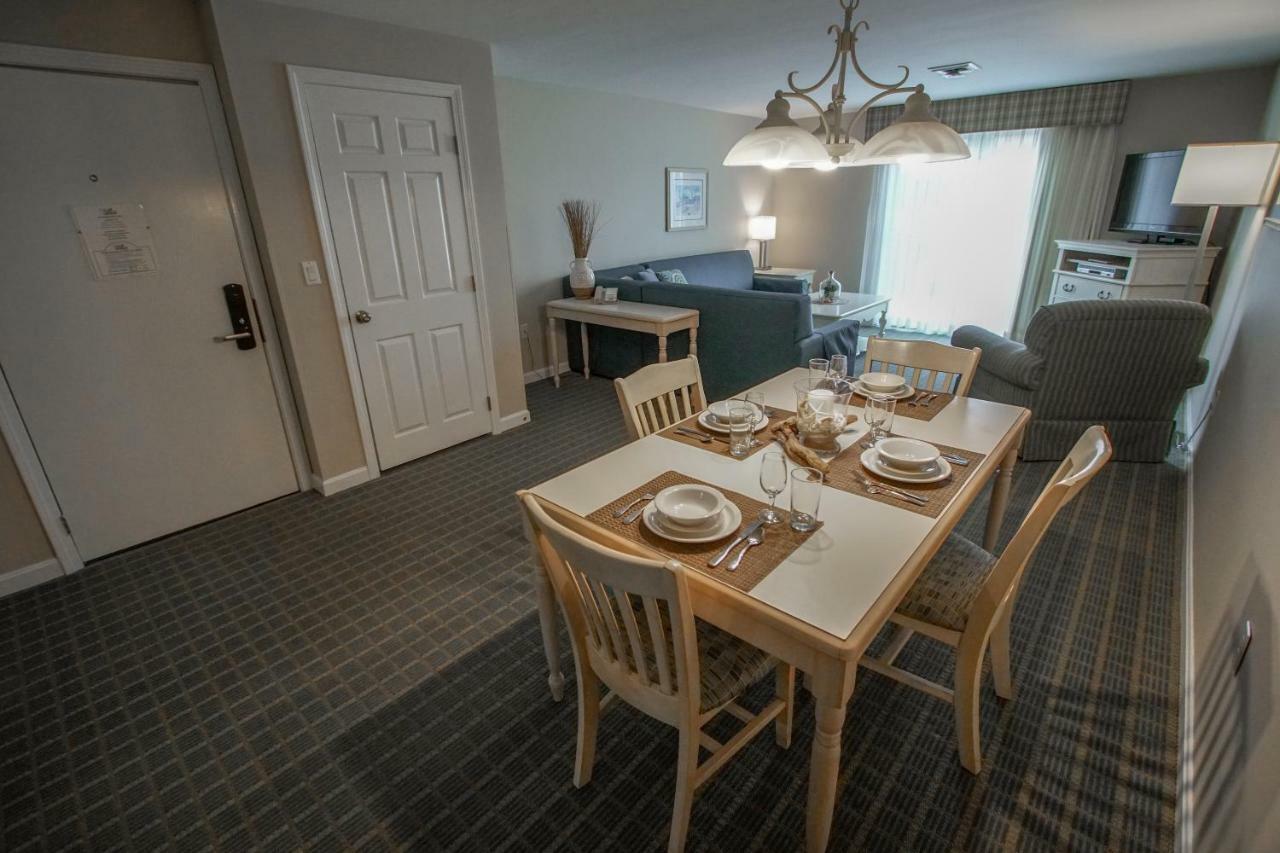 Cape Winds Resort ハイアニス エクステリア 写真